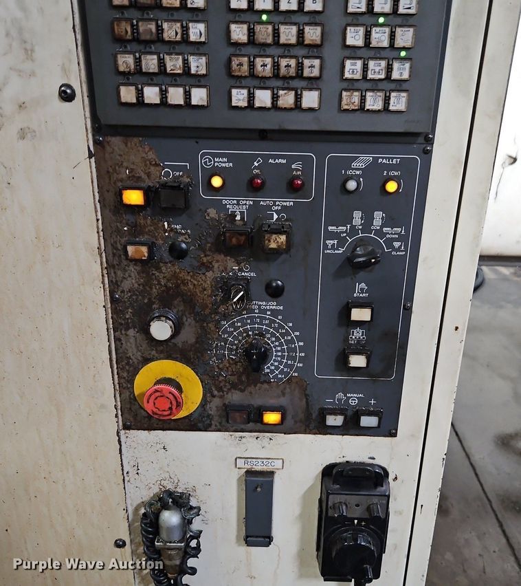 image for item EI3694 2004 Kiwa KNH-400 horizontal milling machine