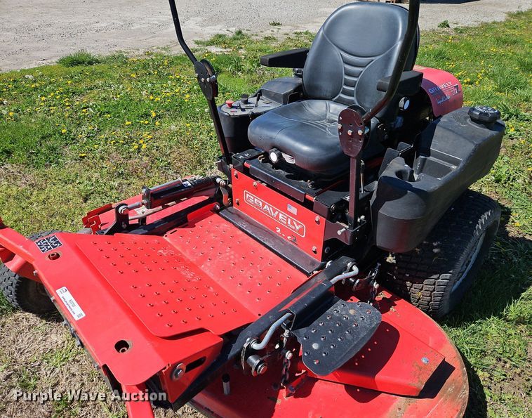 image for item EI3703 Gravely 272Z ZTR lawn mower