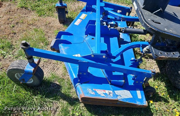 image for item EI3704 New Holland MC28 ZTR lawn mower