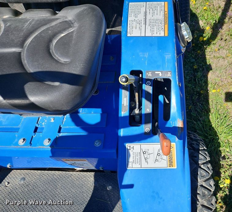 image for item EI3704 New Holland MC28 ZTR lawn mower