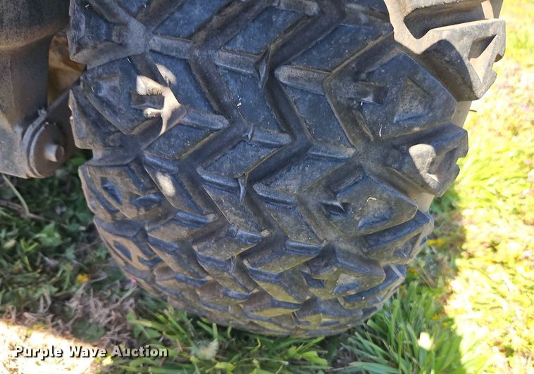 image for item EI3704 New Holland MC28 ZTR lawn mower