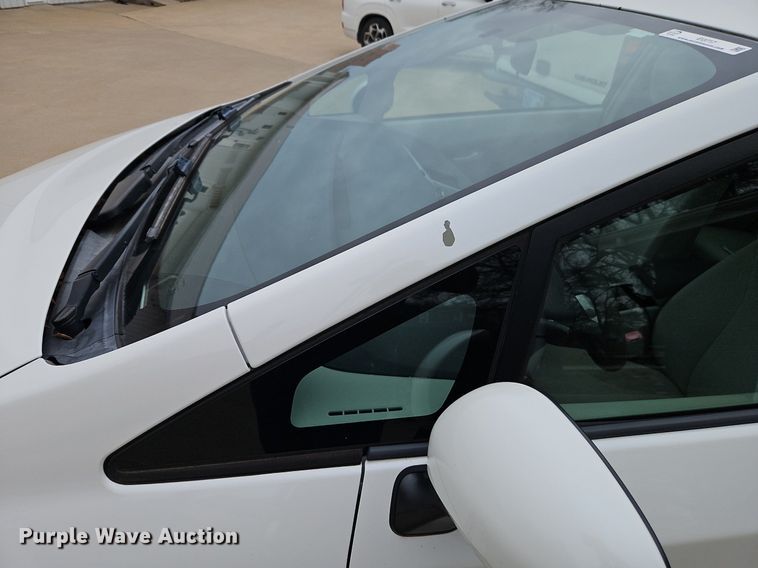 image for item EI3717 2010 Toyota  Prius 