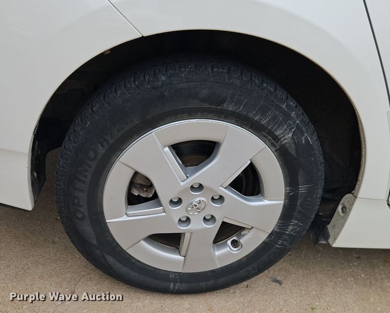 image for item EI3717 2010 Toyota  Prius 