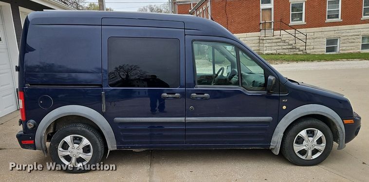 image for item EI3718 2013 Ford Transit Connect XLT van