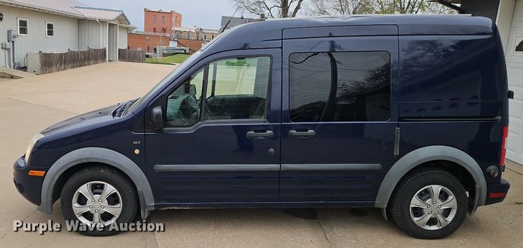 image for item EI3718 2013 Ford Transit Connect XLT van