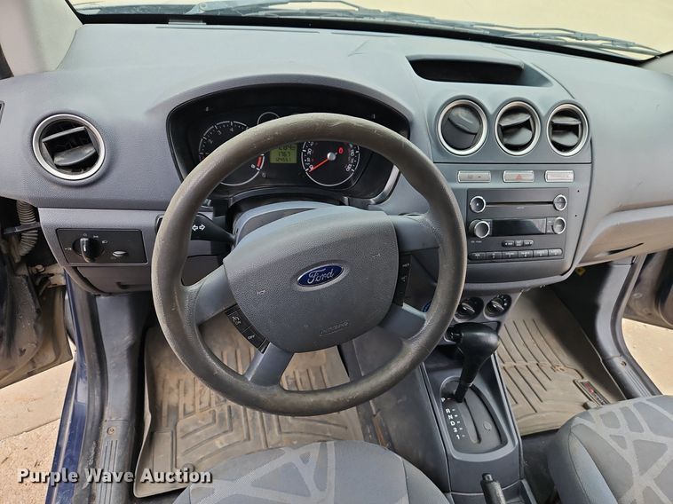 image for item EI3718 2013 Ford Transit Connect XLT van