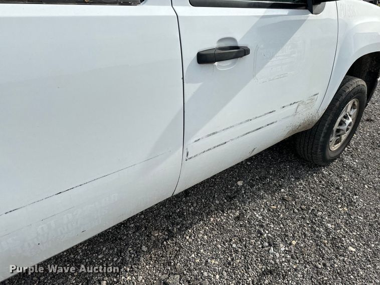 image for item EJ0386 2012 GMC Sierra 1500 Crew Cab pickup truck