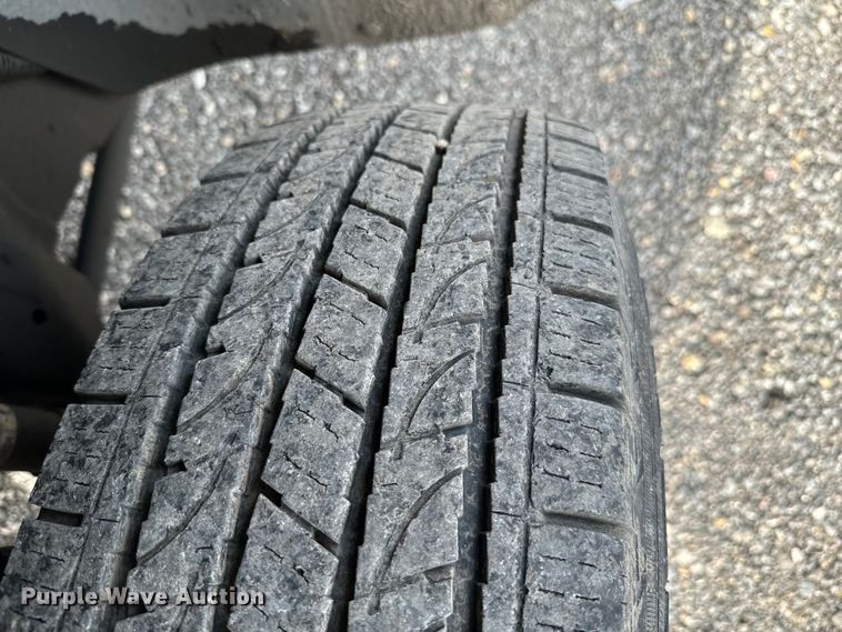 image for item EJ0386 2012 GMC Sierra 1500 Crew Cab pickup truck