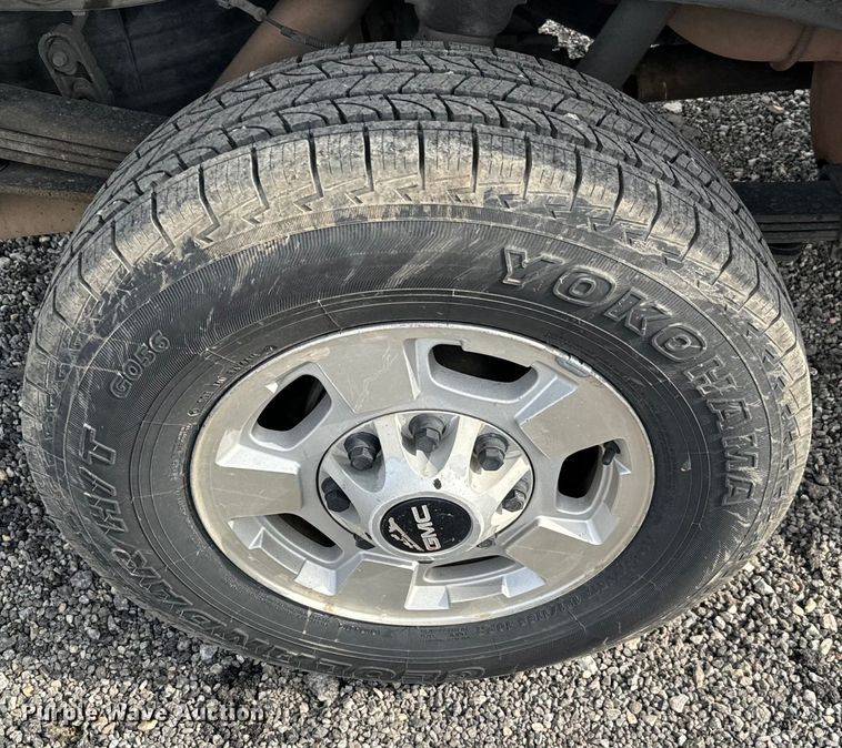 image for item EJ0386 2012 GMC Sierra 1500 Crew Cab pickup truck