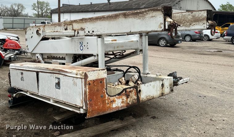 image for item EJ0396 Tru Hitch Inc tow truck bed