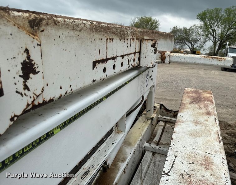 image for item EJ0396 Tru Hitch Inc tow truck bed