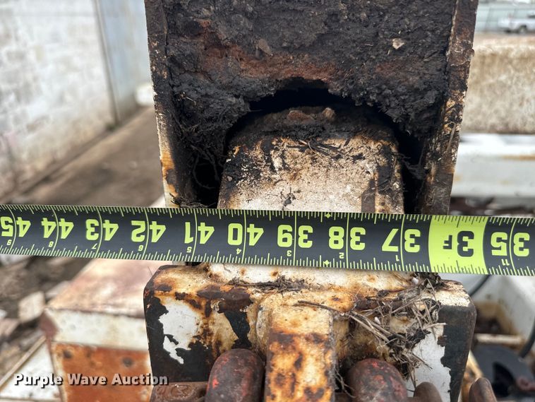 image for item EJ0396 Tru Hitch Inc tow truck bed