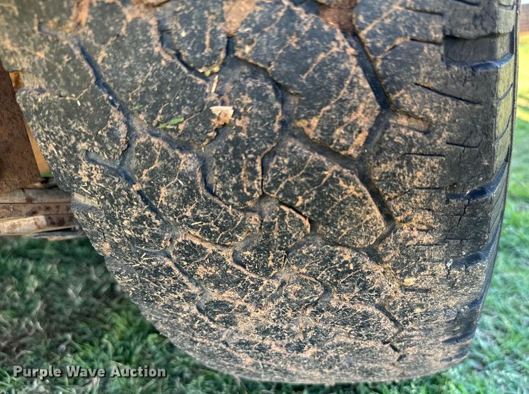 image for item EJ0442 Shop built livestock trailer