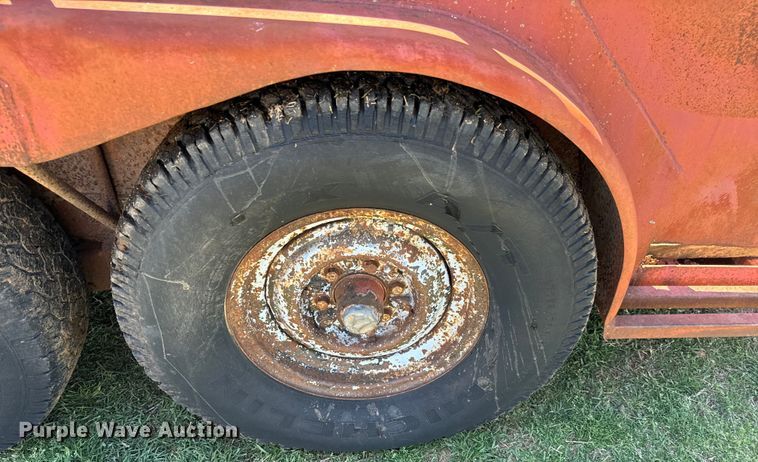 image for item EJ0442 Shop built livestock trailer