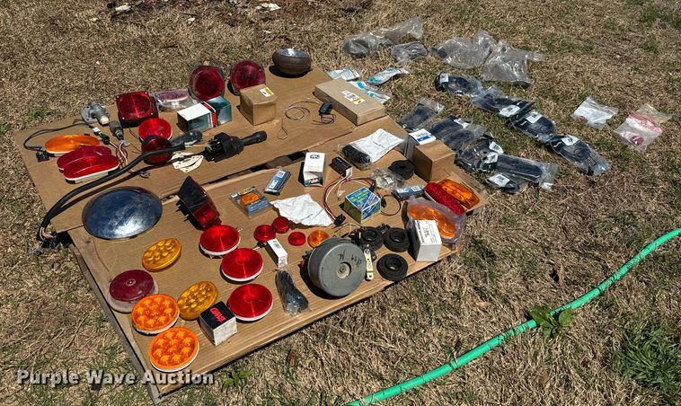 image for item EJ0448 Trailer parts