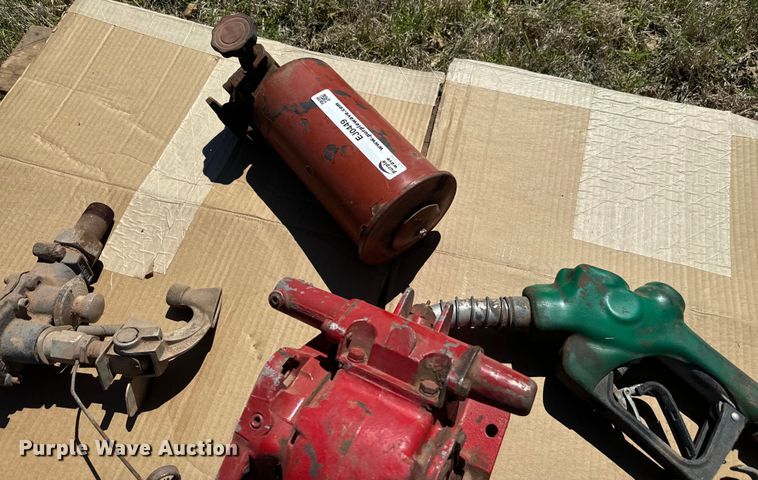 image for item EJ0449 Fuel dispensing parts