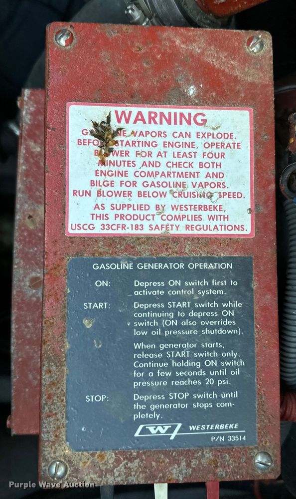 image for item EJ0453 1988 Sea Ray Cruiser  boat