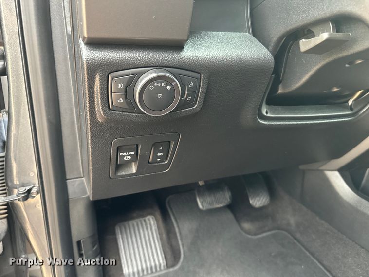 image for item EJ0533 2018 Ford F150 SuperCrew pickup truck