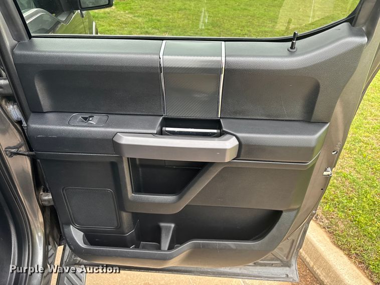 image for item EJ0533 2018 Ford F150 SuperCrew pickup truck