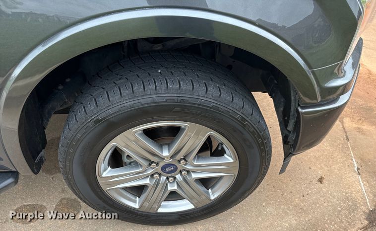 image for item EJ0533 2018 Ford F150 SuperCrew pickup truck