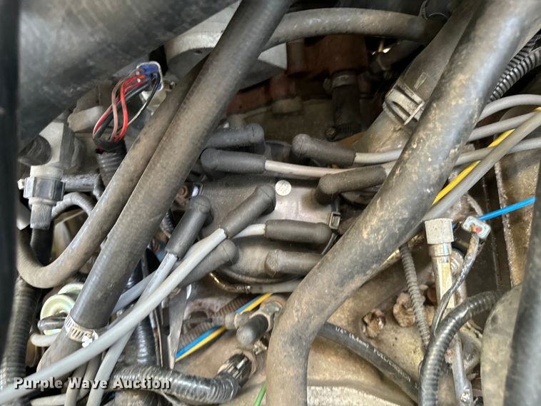 image for item EJ0562 1995 Winnebago IFG37RW RV