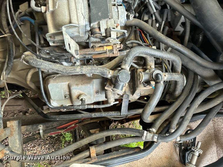 image for item EJ0562 1995 Winnebago IFG37RW RV