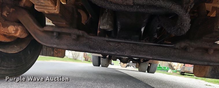 image for item EJ6227 1995 International 4900 refuse truck