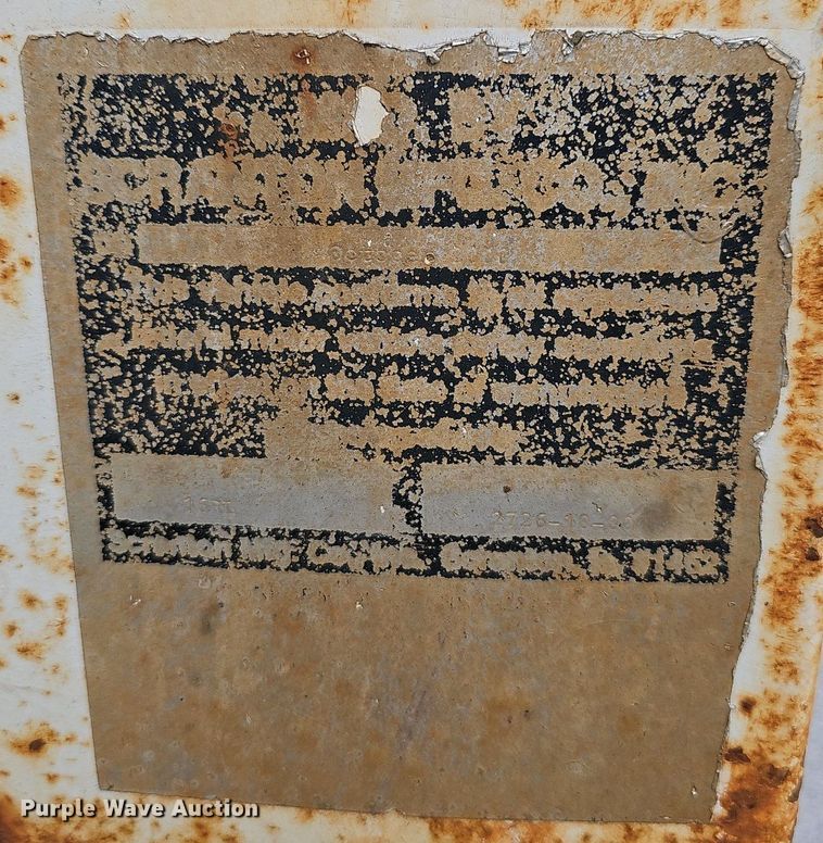 image for item EJ6227 1995 International 4900 refuse truck