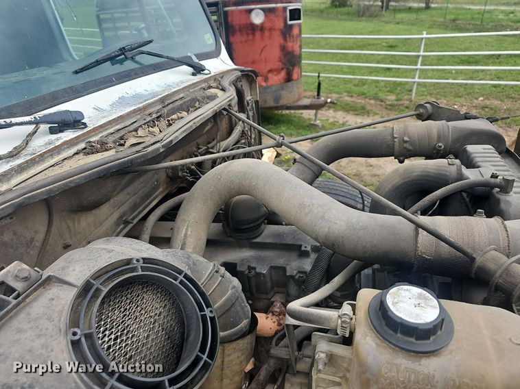 image for item EJ6227 1995 International 4900 refuse truck