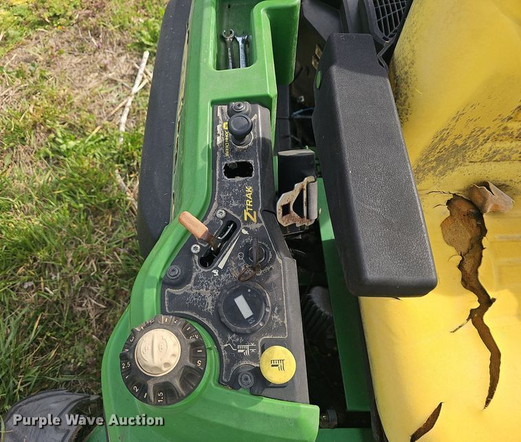 image for item EJ6272 John Deere Z520A ZTR lawn mower