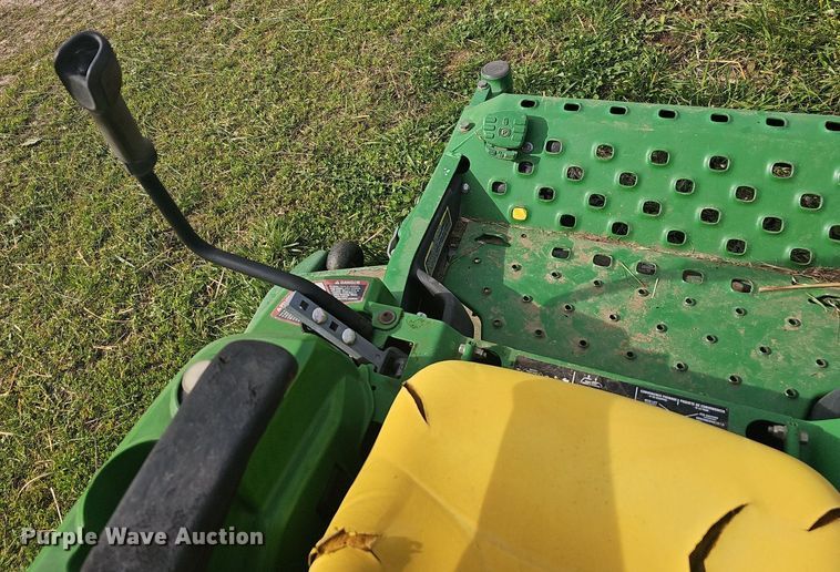 image for item EJ6272 John Deere Z520A ZTR lawn mower