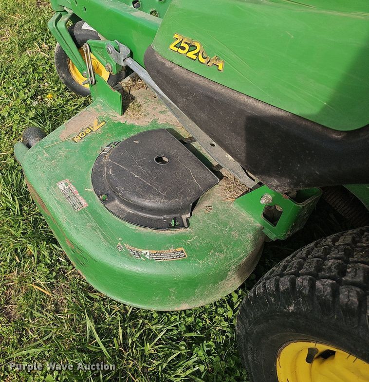 image for item EJ6272 John Deere Z520A ZTR lawn mower