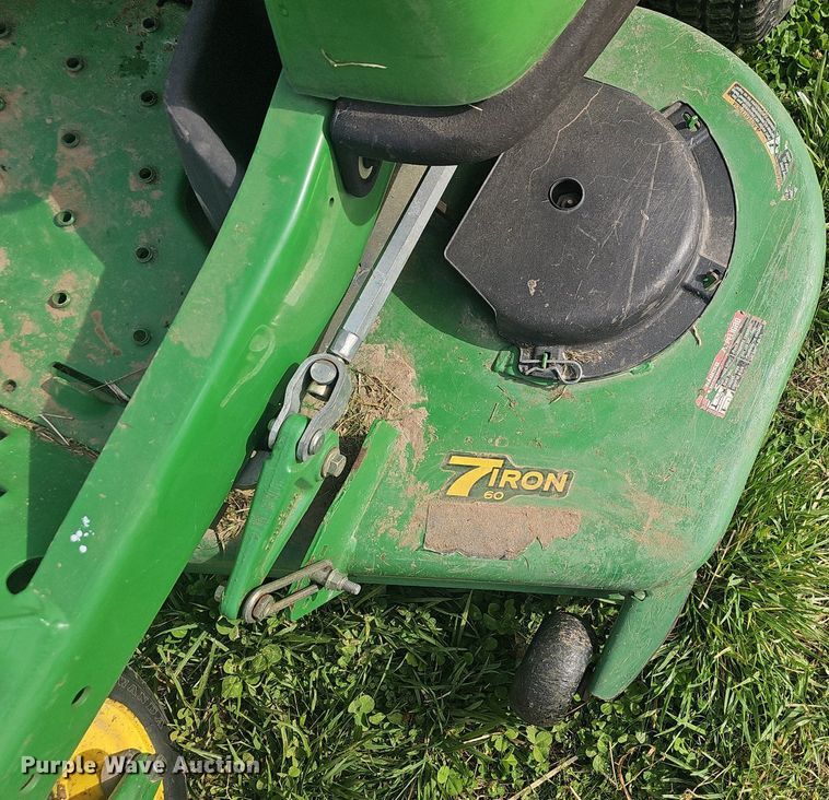 image for item EJ6272 John Deere Z520A ZTR lawn mower