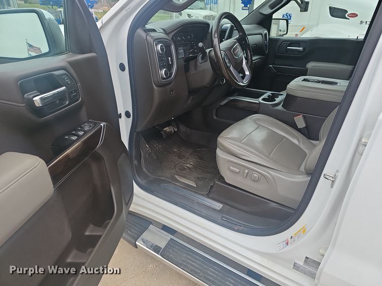 image for item EJ6277 2020 GMC  Sierra 1500 Crew Cab pickup truck