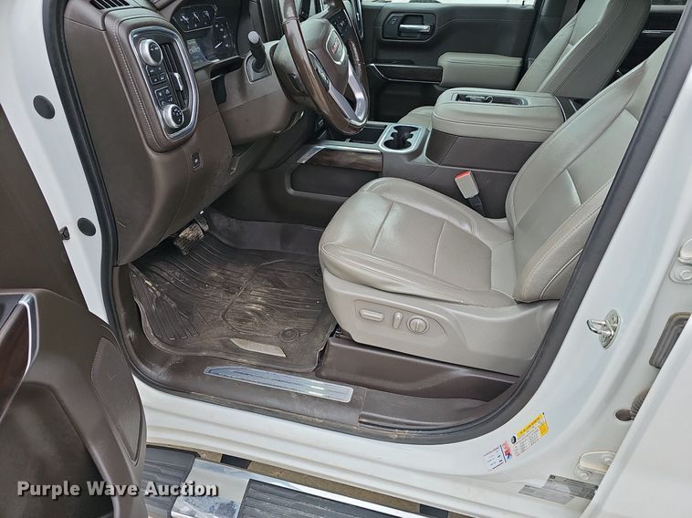 image for item EJ6277 2020 GMC  Sierra 1500 Crew Cab pickup truck