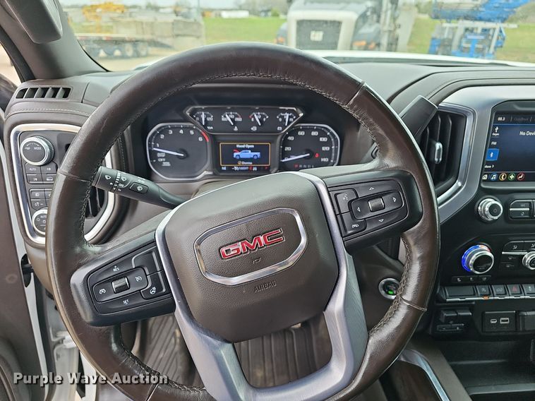 image for item EJ6277 2020 GMC  Sierra 1500 Crew Cab pickup truck