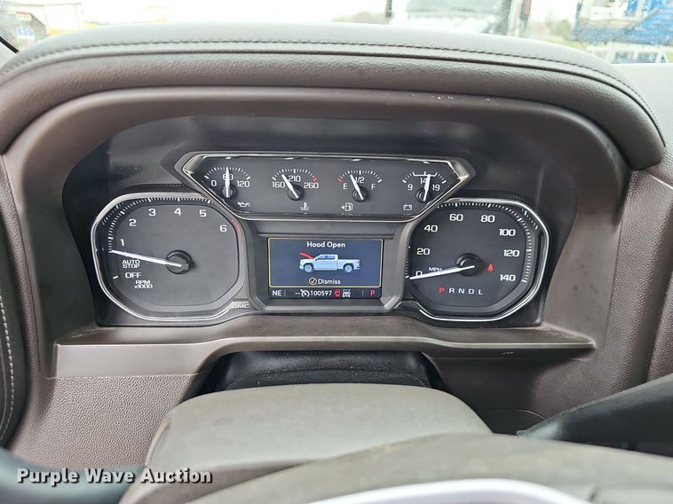 image for item EJ6277 2020 GMC  Sierra 1500 Crew Cab pickup truck