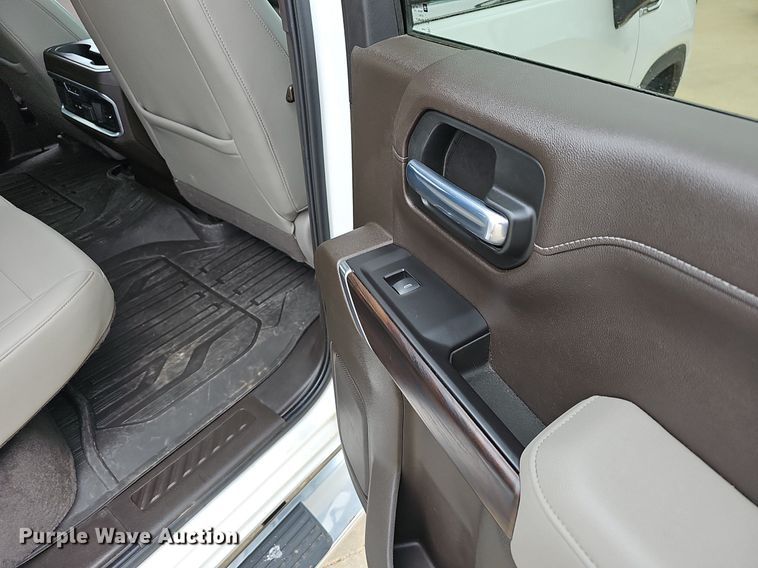 image for item EJ6277 2020 GMC  Sierra 1500 Crew Cab pickup truck