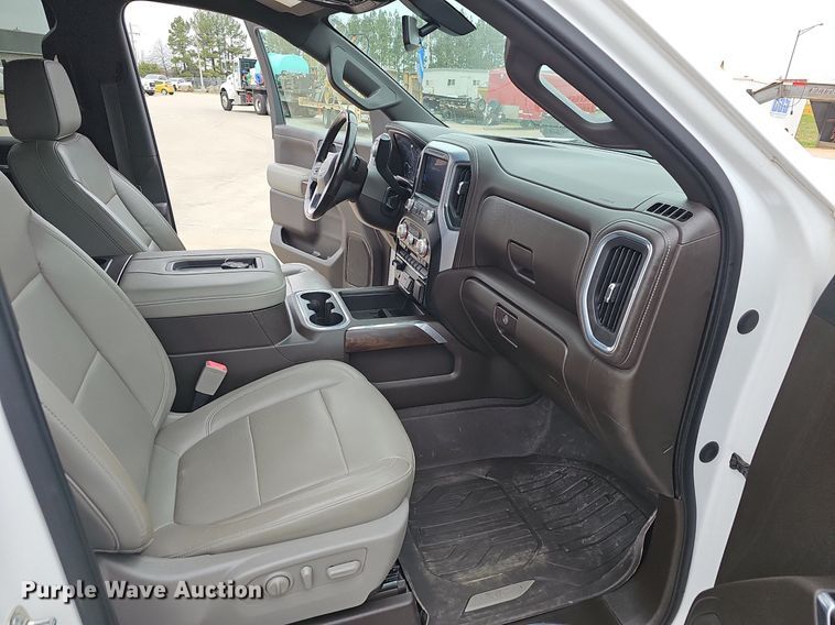 image for item EJ6277 2020 GMC  Sierra 1500 Crew Cab pickup truck