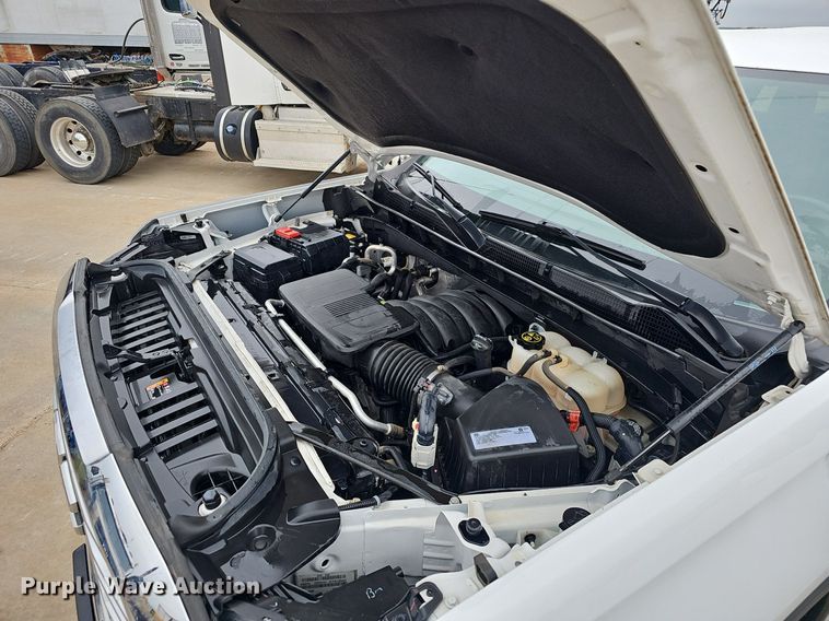 image for item EJ6277 2020 GMC  Sierra 1500 Crew Cab pickup truck