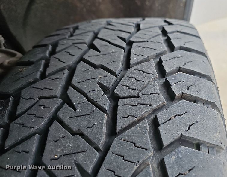 image for item EJ6277 2020 GMC  Sierra 1500 Crew Cab pickup truck