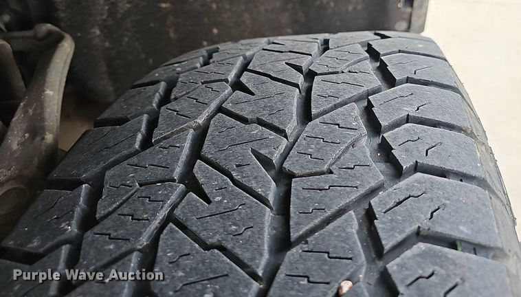 image for item EJ6277 2020 GMC  Sierra 1500 Crew Cab pickup truck