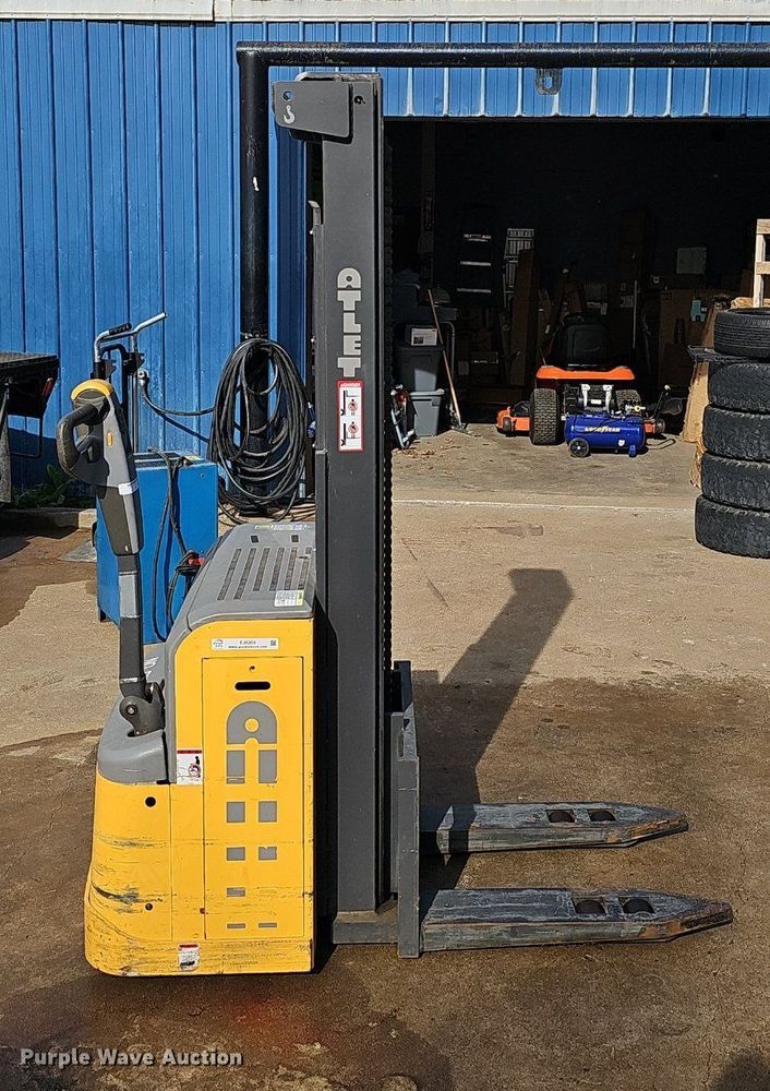 image for item EJ6303 2010 Atlet PSH160ST320 pallet jack 