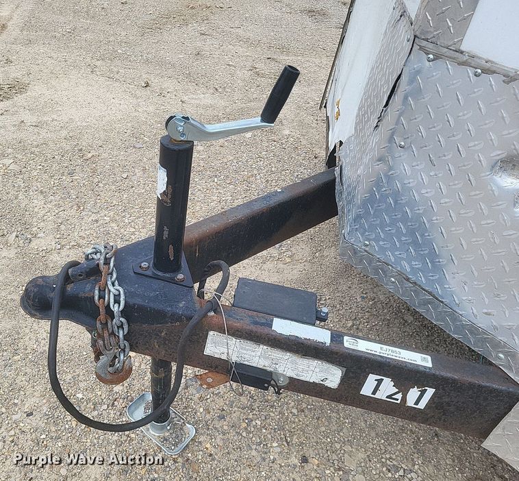 image for item EJ7853 2016 Continental Cargo enclosed cargo trailer