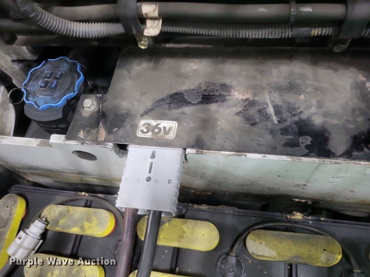 image for item EJ7896 Nissan 1N1L18V forklift