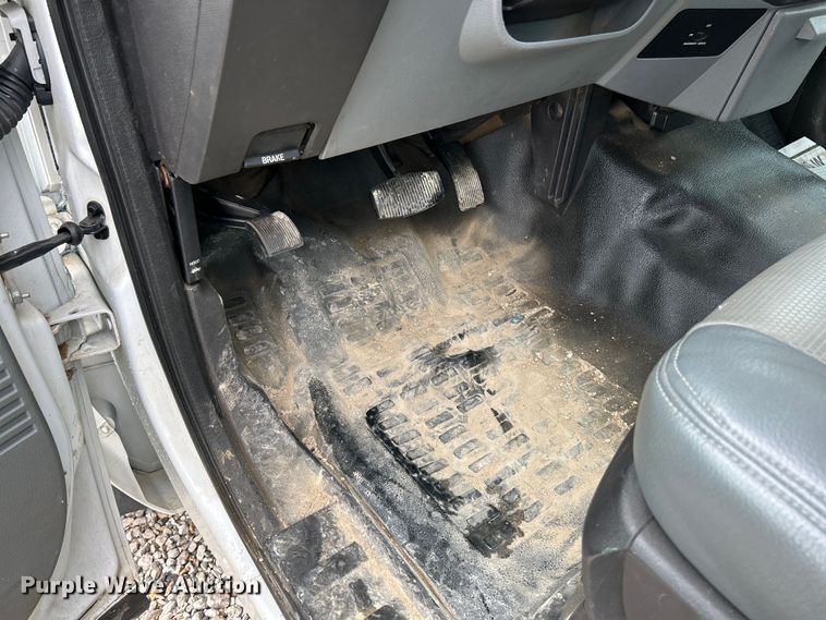 image for item EK4257 2012 Ford F450 XL Super Duty utility / service truck