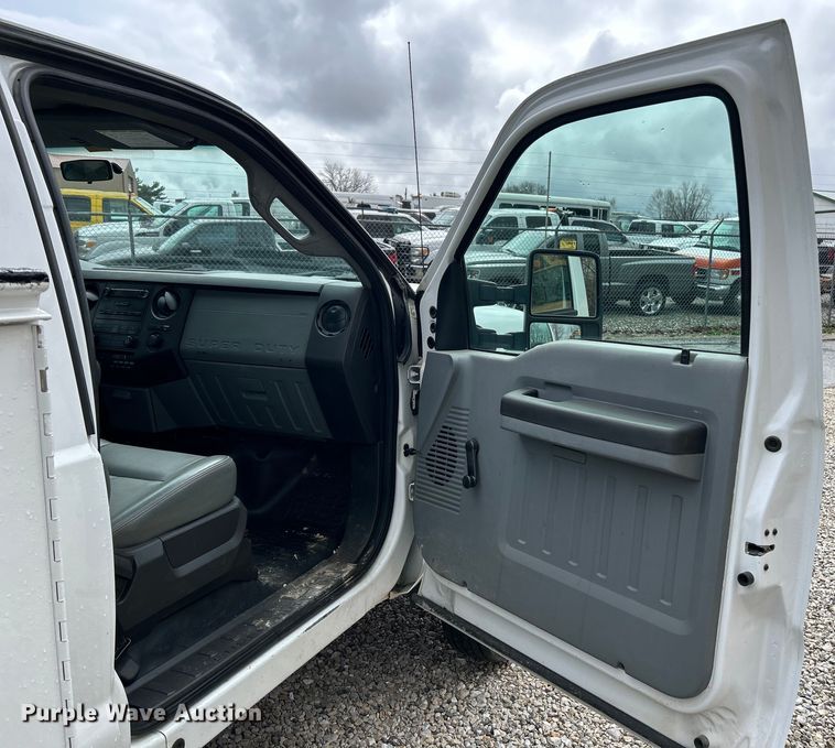 image for item EK4257 2012 Ford F450 XL Super Duty utility / service truck