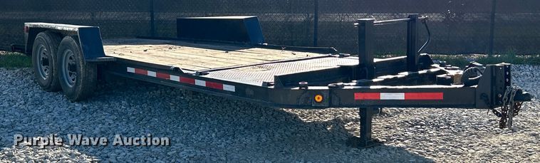 image for item EK4343 2003 Tow Master  T-12DT tilt deck equipment trailer