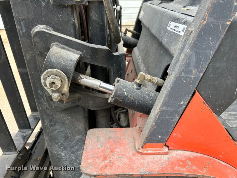 image for item EK4432 2005 Toyota  7FGU25 forklift