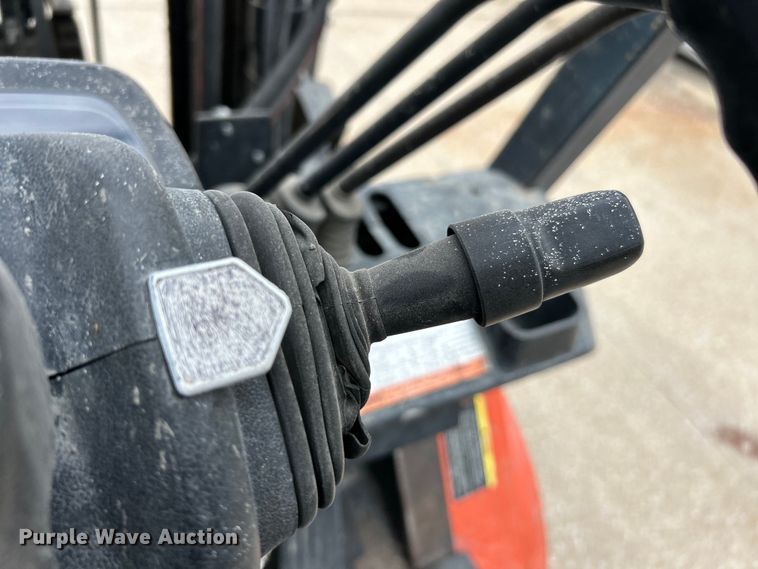 image for item EK4432 2005 Toyota  7FGU25 forklift